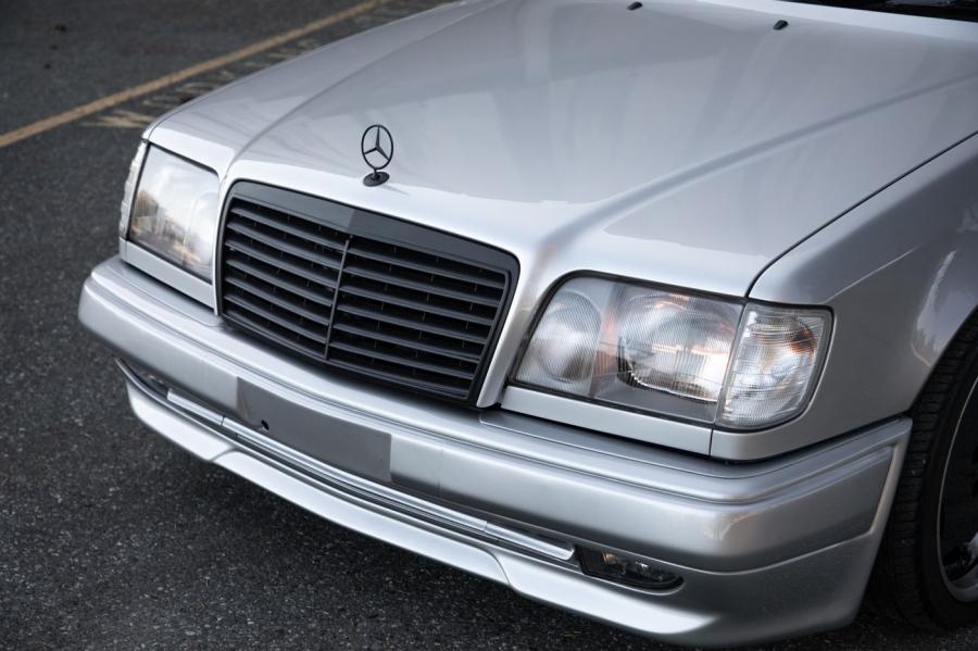 Детали экстерьера Mercedes-Benz 300 TE 4Matic (S124) 1993 года  (фото 31 из 89)